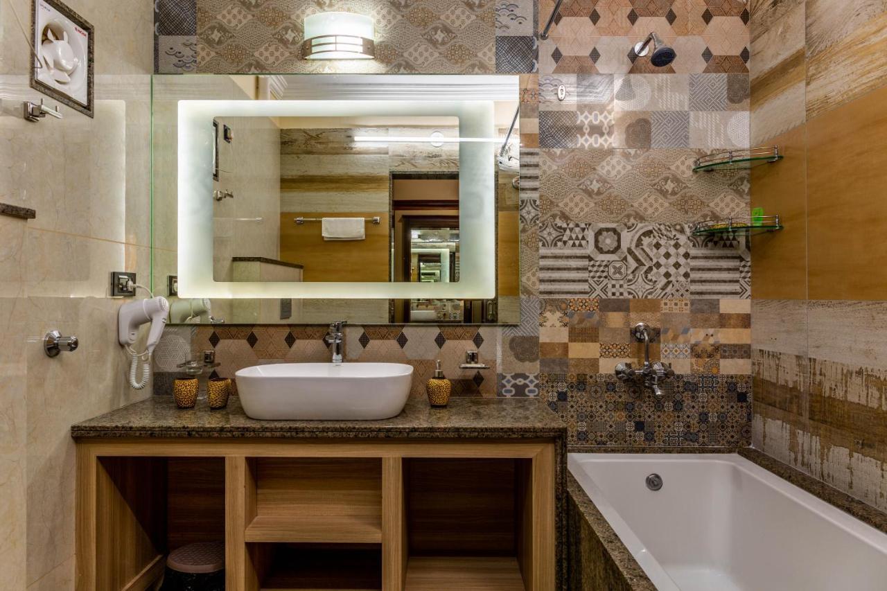 Jm Vista Suites Мапуса Экстерьер фото