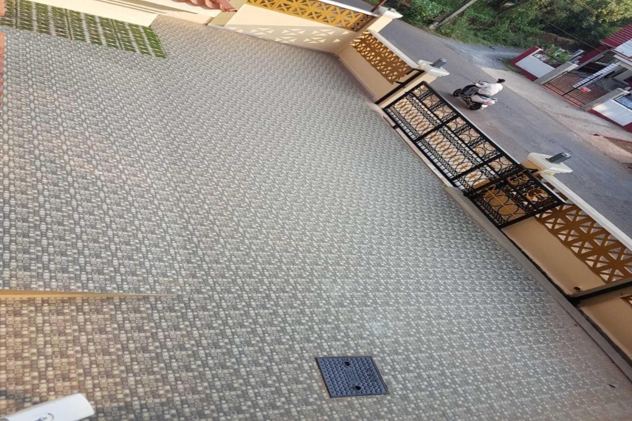 Jm Vista Suites Мапуса Экстерьер фото