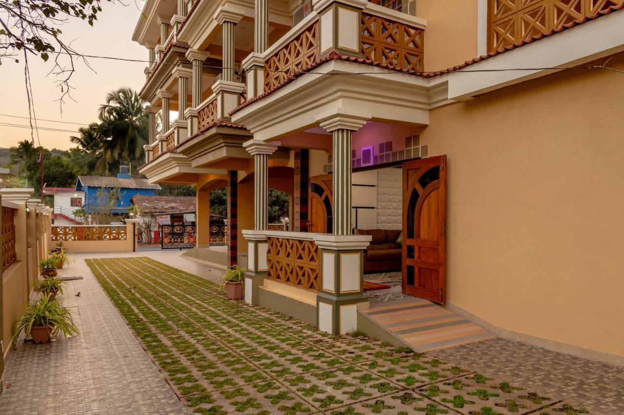 Jm Vista Suites Мапуса Экстерьер фото